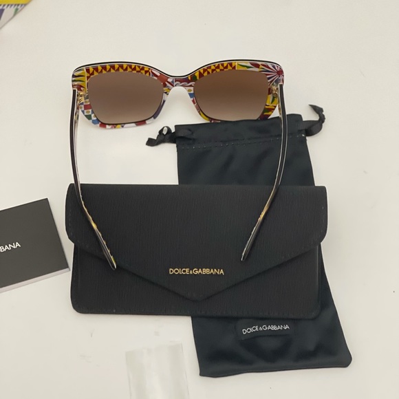 Dolce and Gabbana 54mm Gradient Butterfly Sunglasses Havana / Brown Gradient - Picture 10 of 15